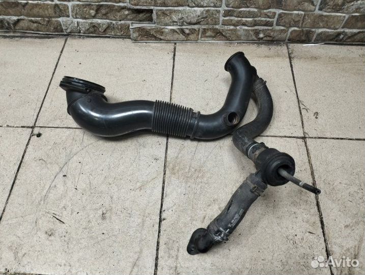 Патрубок воздушного фильтра Porsche Macan Gts 95B