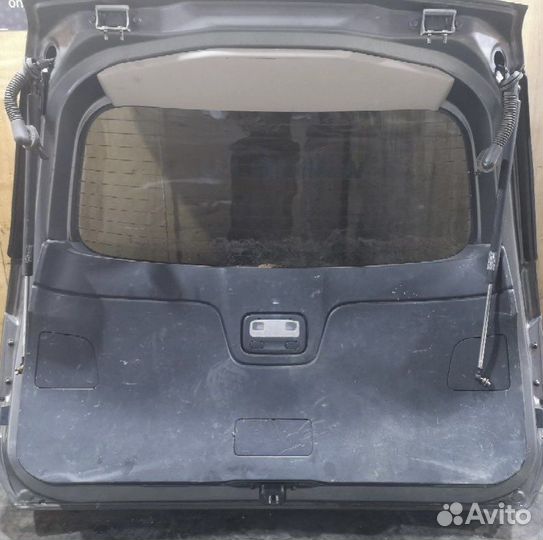 Крышка багажника nissan wingroad y12