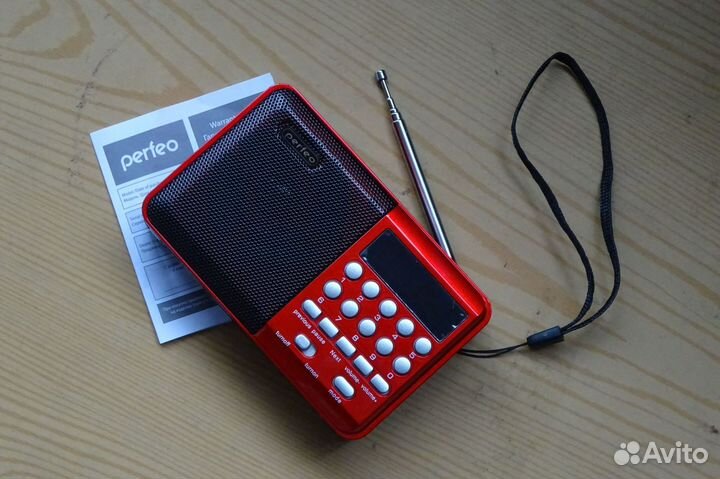 Радиоприемник цифровой Perfeo Palm i90