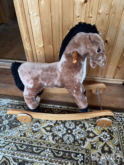 Качалка лошадь