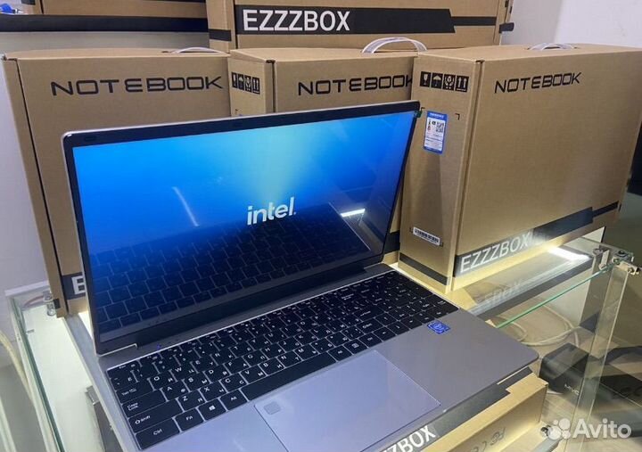 Ноутбук 15.6” 16/256Gb новый, оптом