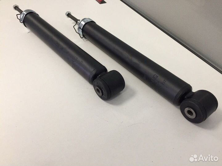 Амортизатор (стойка) задняя Chevrolet Aveo T250