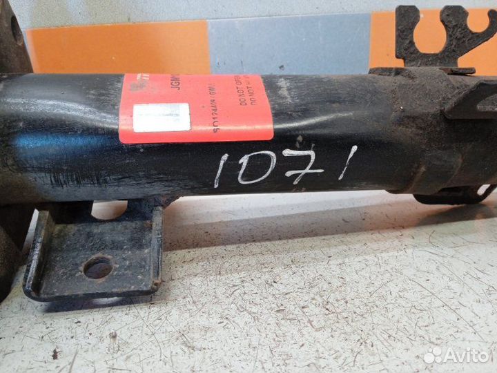 Амортизатор передний Volkswagen Polo 1.6 2014