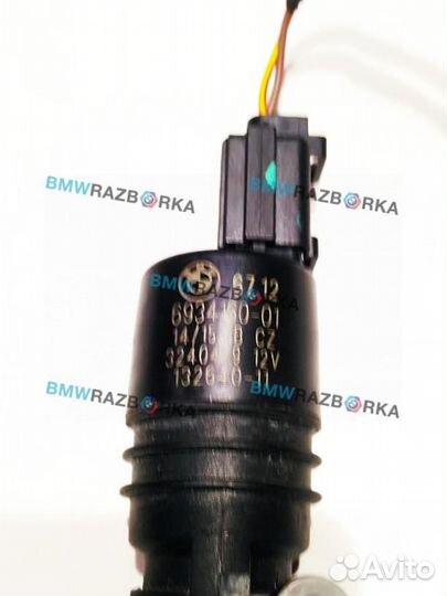 Насос (моторчик) омывателя стекла BMW 7 F01/F02