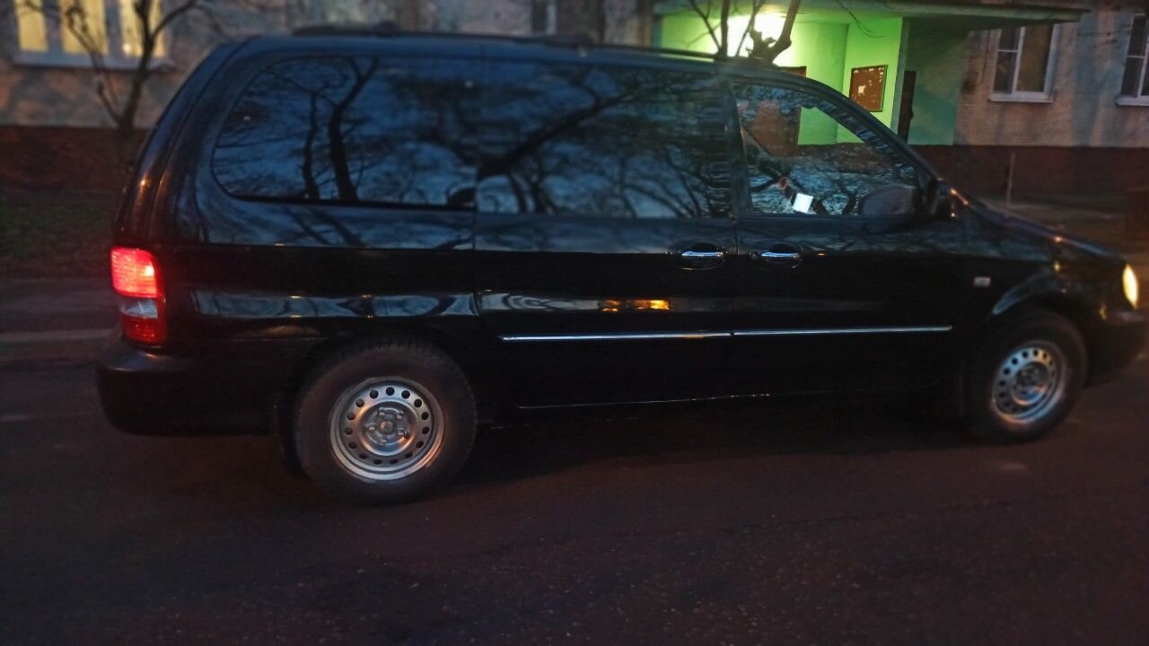 Kia Carnival: фото владельца