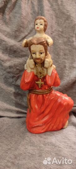 Фарфоровые статуэтки
