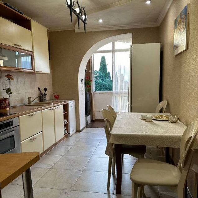 2-к. квартира, 70 м² (Абхазия)