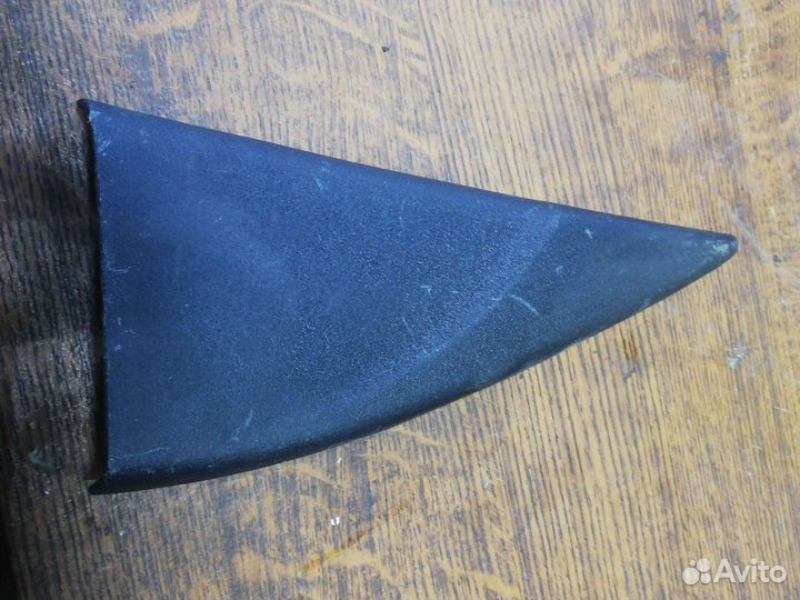 Уголок двери Форд Фокус 1