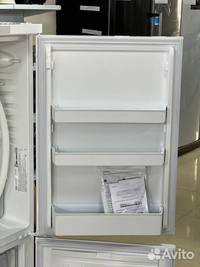 Холодильник Stinol STS 150 белый