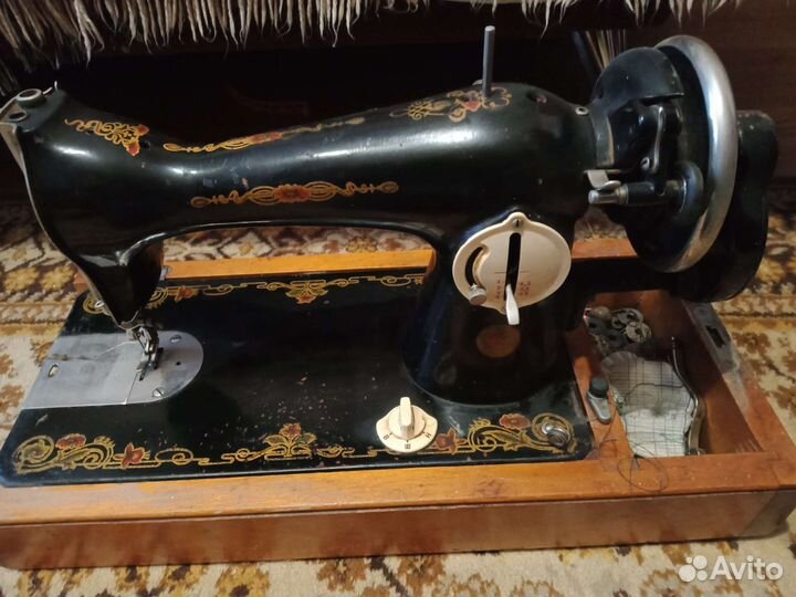 Швейная машина Подольск