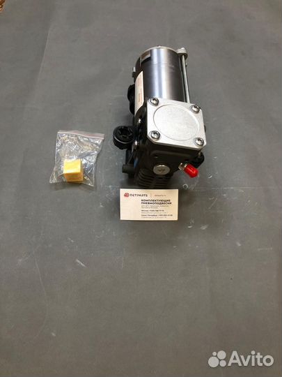 Компрессор пневмоподвески Mercedes GLE-Class