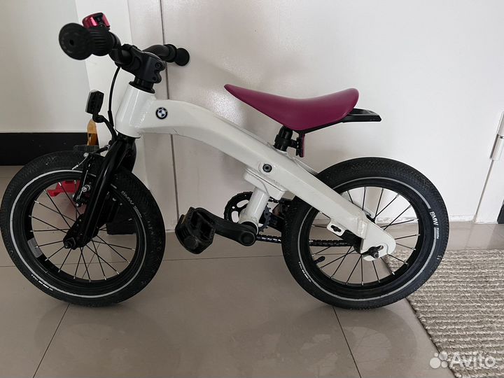 Беговел bmw kidsbike