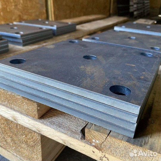 Закладная пластина 250х250х8