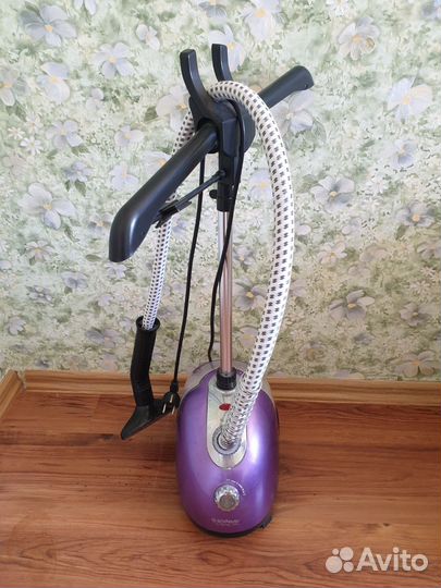 Отпариватель для одежды вертикальный