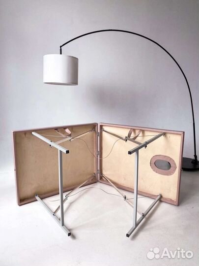 Массажный стол