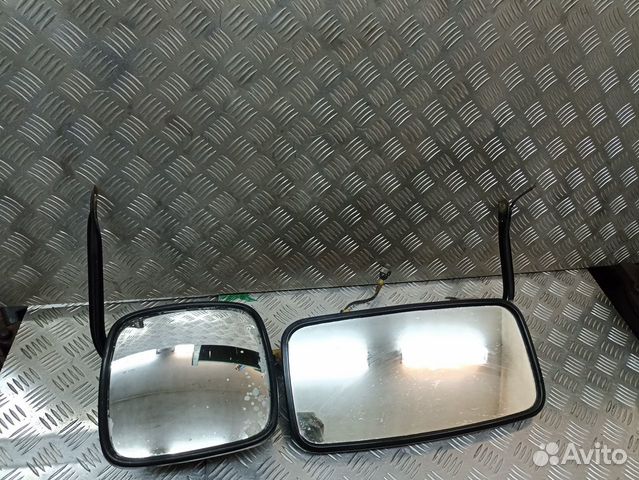 Зеркало заднего вида MAZ