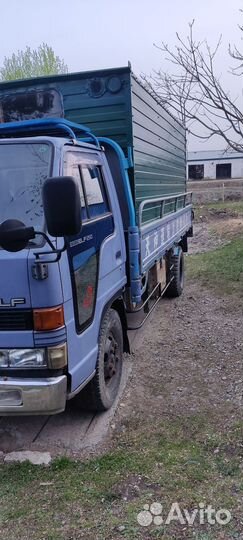 Isuzu Elf, 1993