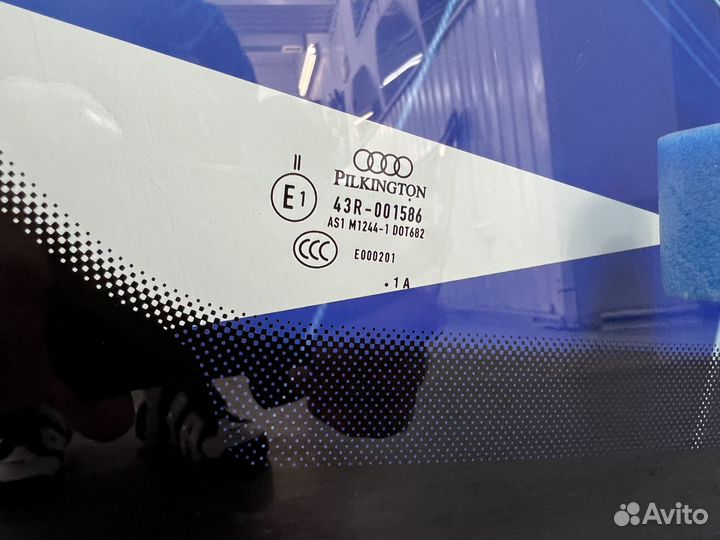 Лобовое стекло audi Q7 4M 2015- Новое, Оригинал
