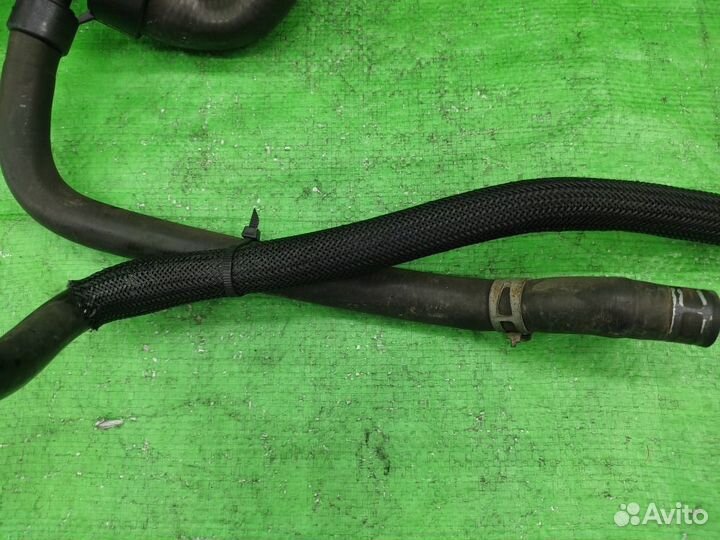 Патрубок системы охлаждения Dodge Caliber