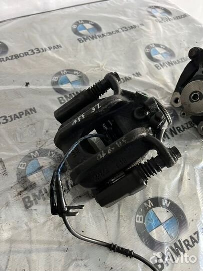 Суппорта задняя Bmw F10 седан N52B25 2010