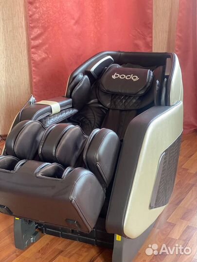 Массажное кресло Bodo Kern