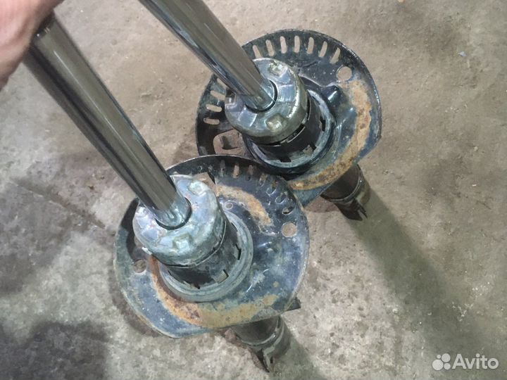 Амортизаторы перед А2 Фабия 1 2 Поло 4