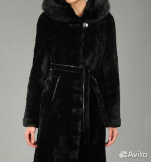 Шуба мутон с отделкой из норки