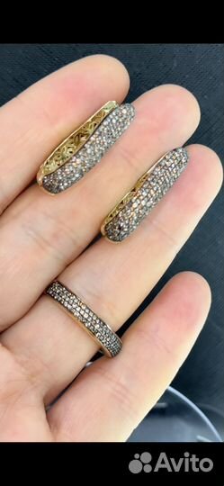 Золотой комплект с бриллиантами