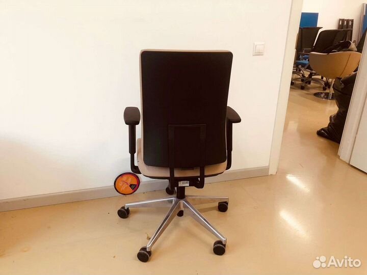 Эргономичное кресло Profim Veris