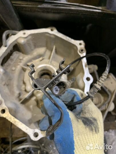 Датчик абс передний Mercedes w211 cls350 w219