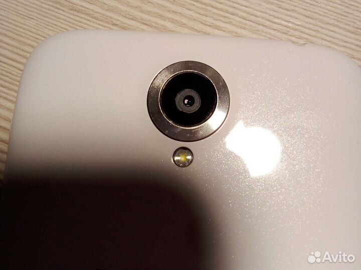 Мобильные телефоны lenovo