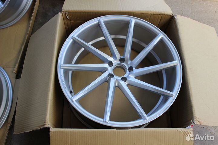 Новые Оригинальные диски R22 Vossen CVT