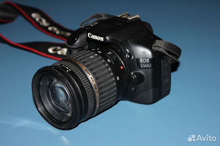 Зеркальный фотоаппарат canon 550d