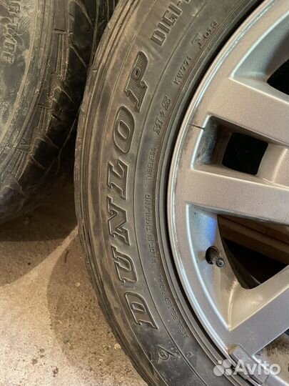 Dunlop Grandtrek AT3 245/65 R17