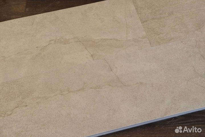 Кварцвиниловая плитка под мрамор водостойкая