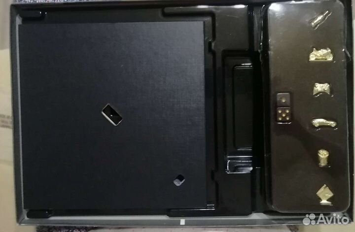 Монополия Империя от Hasbro