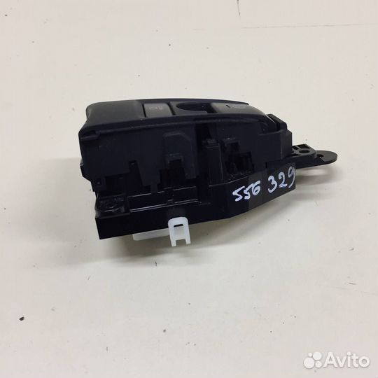 Блок кнопок Toyota Camry XV70 2017