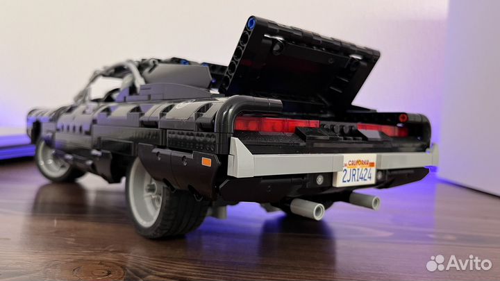 Lego Technic 42111 Dom's Dodge Charger