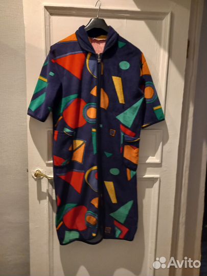 Новые футболки,халат в отличном виде