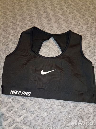 Топ Nike Pro s женский