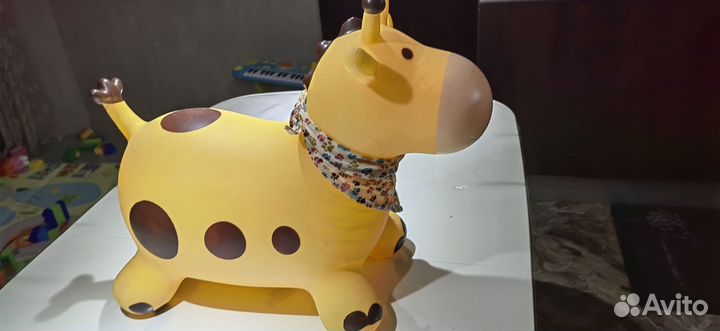 Жираф прыгун