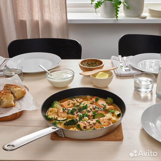 Сковорода IKEA Хемкомст 28 см новая