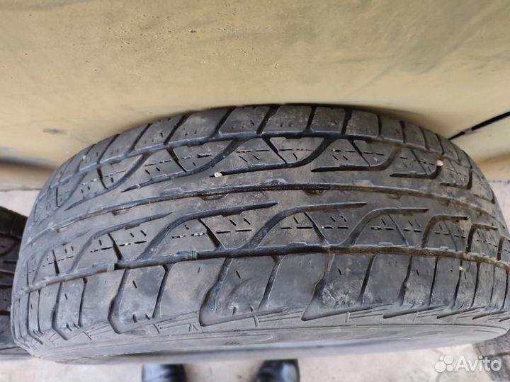Dunlop Grandtrek AT3 215/65 R16
