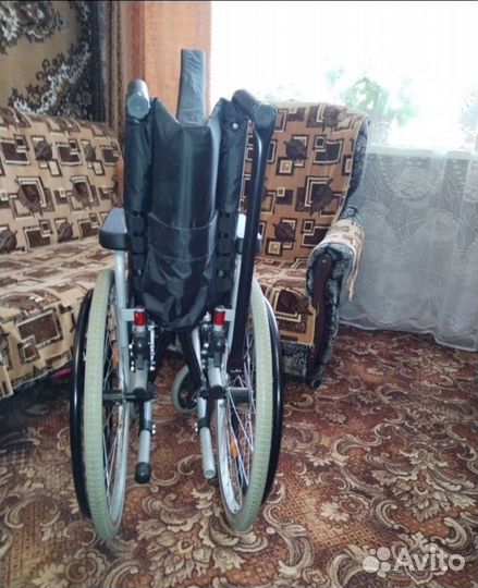 Инвалидная коляска складная бу