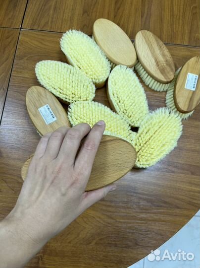 Щетка для сухого массажа