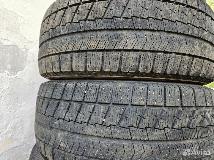 Bridgestone Blizzak VRX 205/55 R16