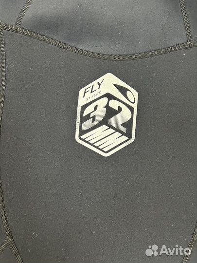 Гидрокостюм