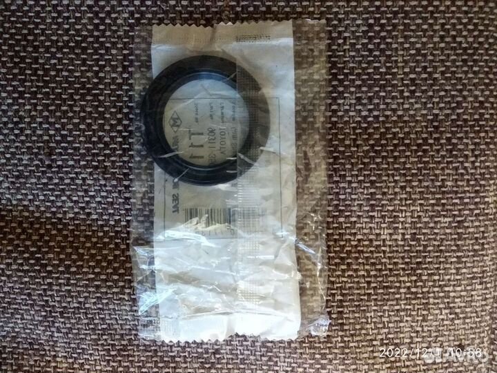 Запчасти на Тойоту Carroll 1999 года 1.3 двигатель