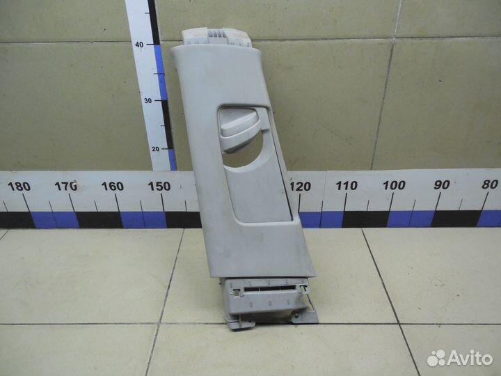 Обшивка стойки Auris (E15) 2006-2012