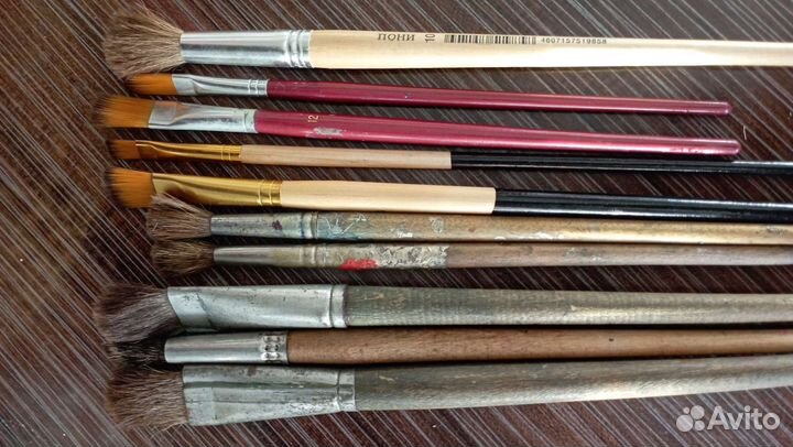 Кисти художественные много